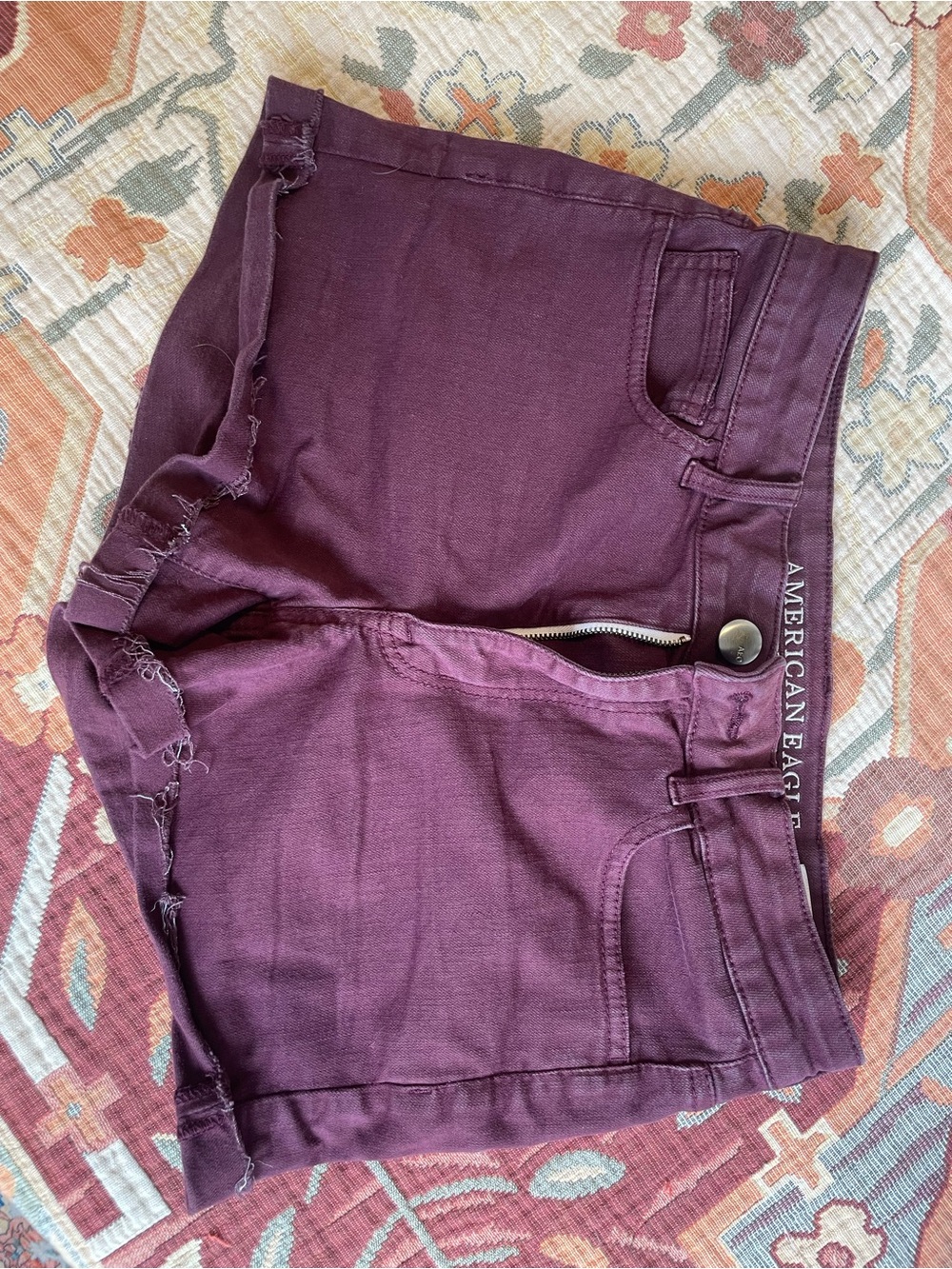 AMERICAN EAGLE Maroon Hi-Rise Shortie Sz 6